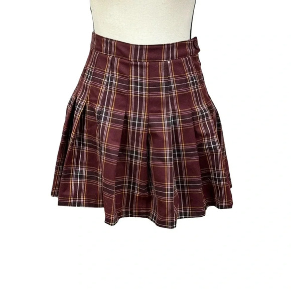 Forever 21 Plaid Skirt - Picture 1 of 4